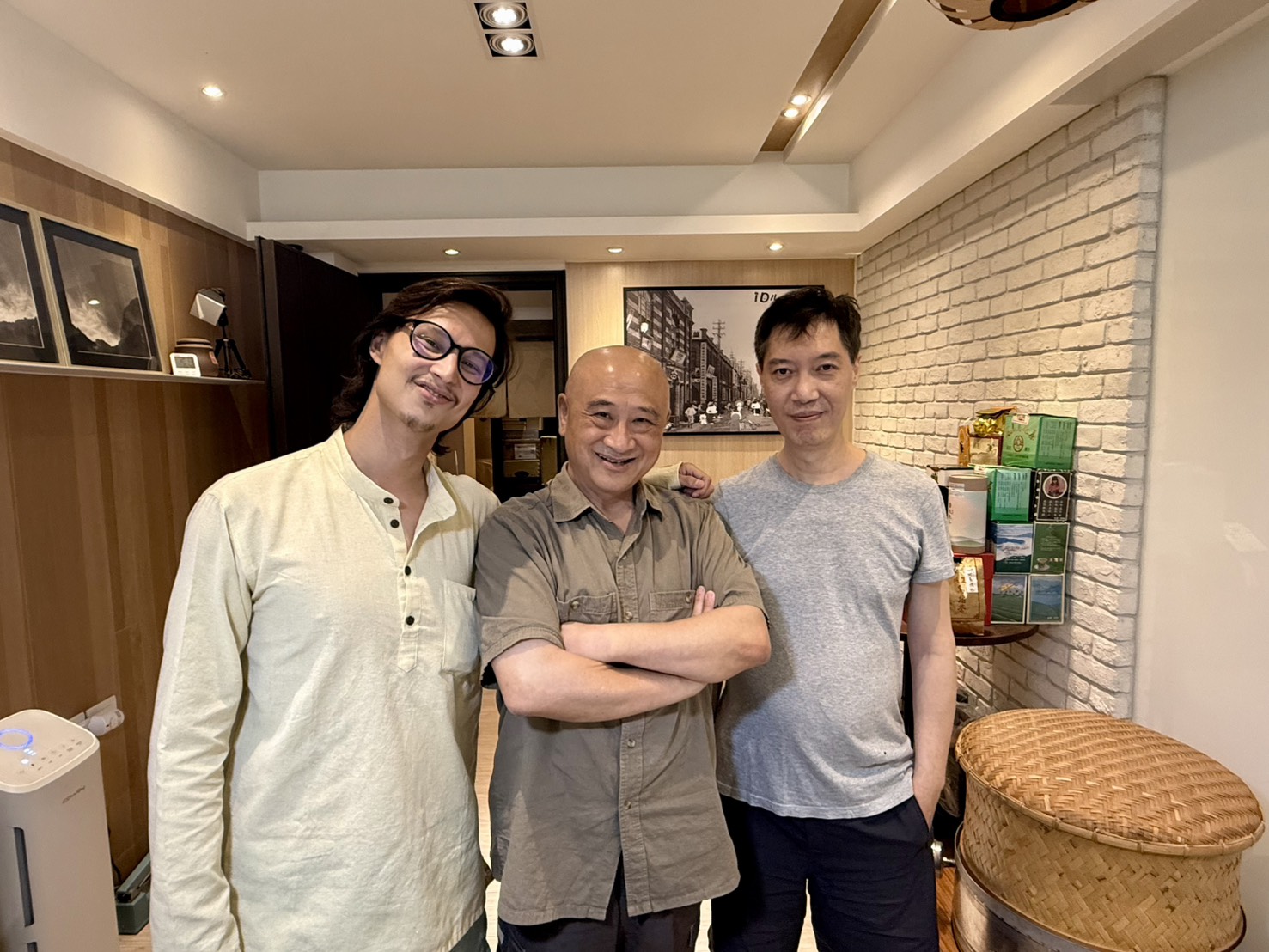 With the Daoist monk who introduced us to MoFan, in Beitou